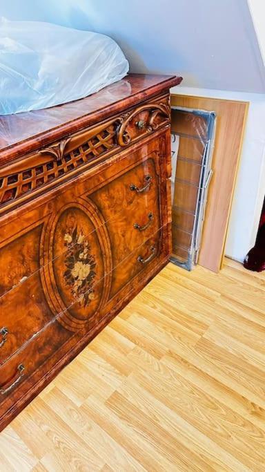 3 Bed House East London Home Esterno foto